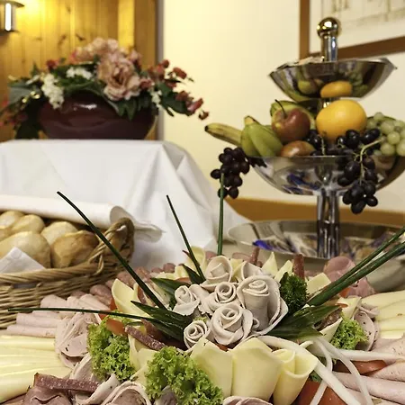 シュロスレストラン ノイシュヴァンシュタイン